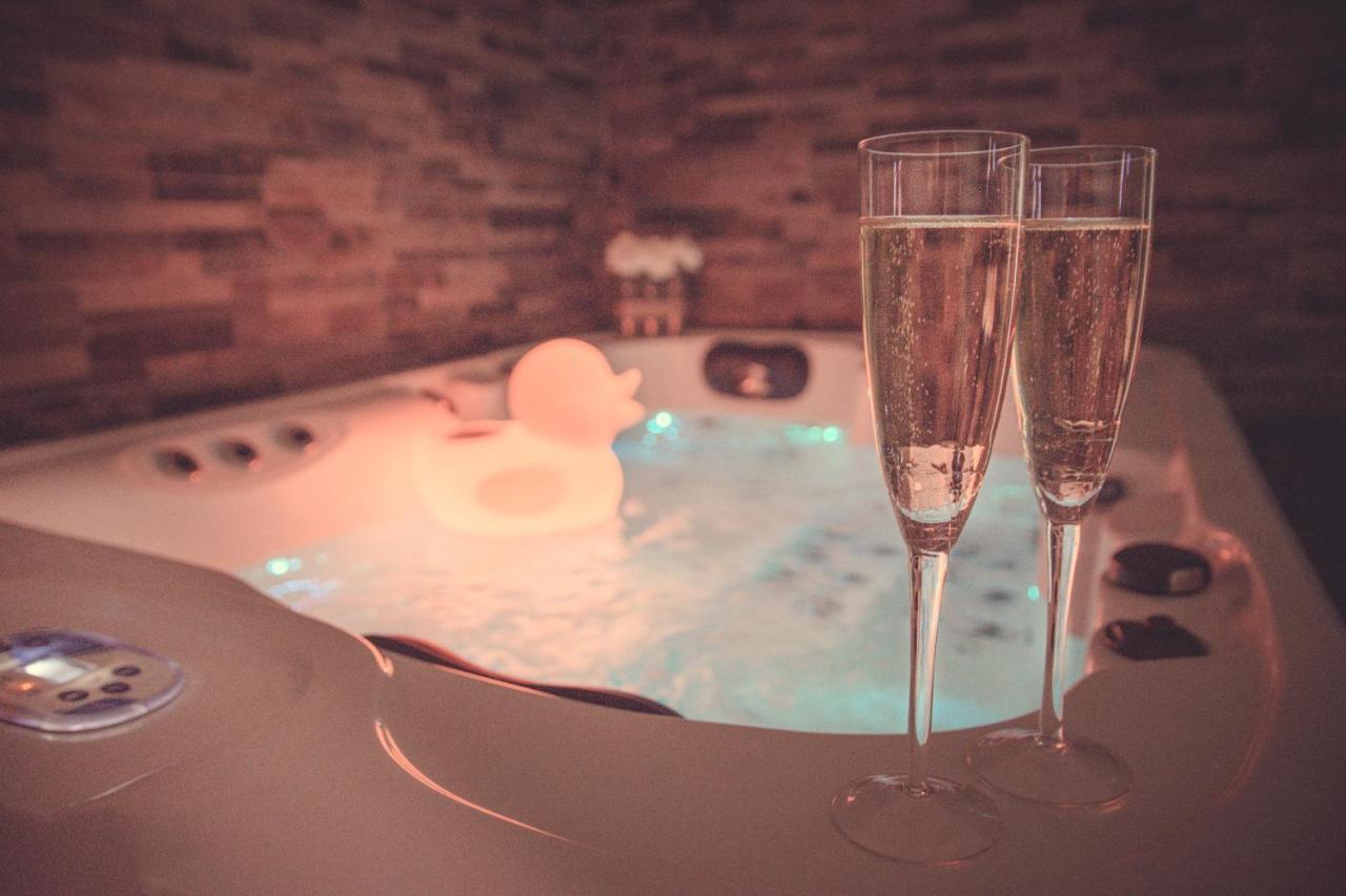 Le Barcarès Suite Avec Jacuzzi Privatif Barcares Plage المظهر الخارجي الصورة